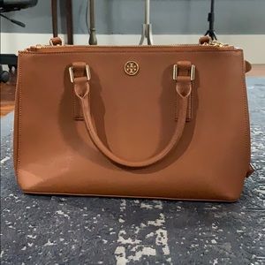 Tory Burch saffiano Robinson bag
